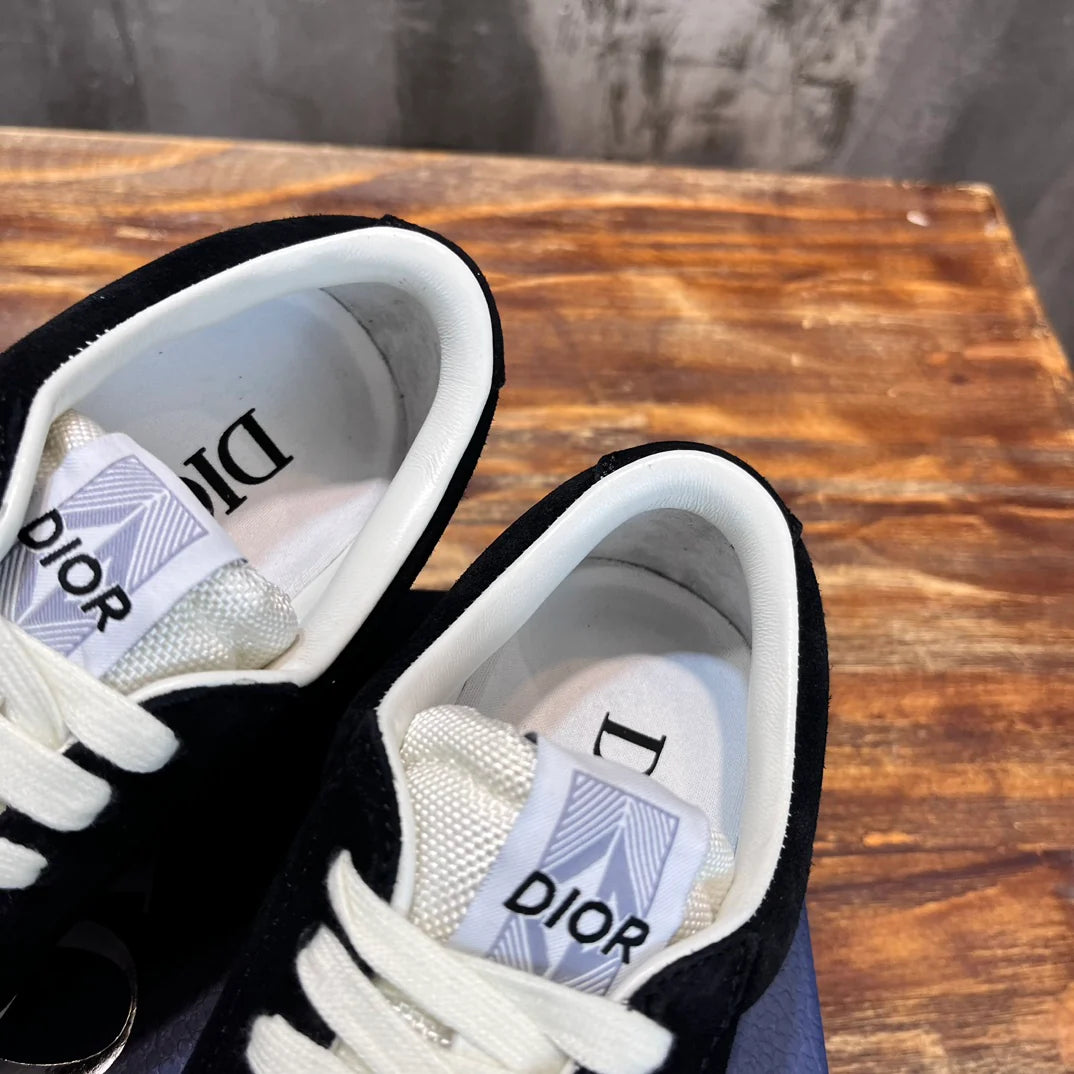 DIOR SNEAKER
