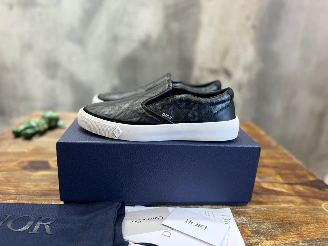 DIOR SNEAKER