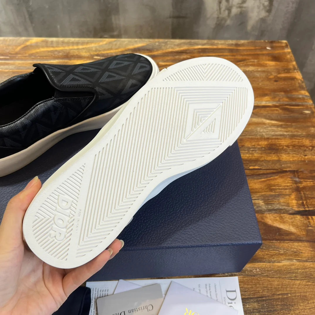 DIOR SNEAKER