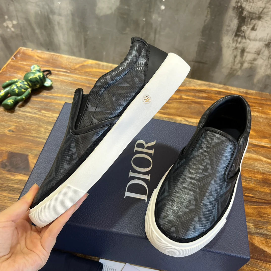DIOR SNEAKER