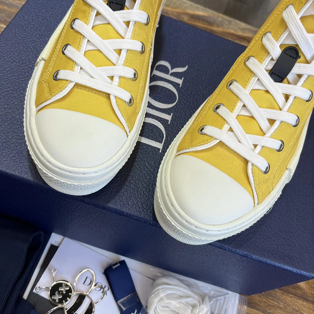 DIOR SNEAKER
