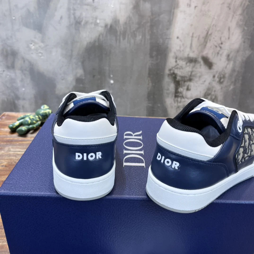 DIOR SNEAKER