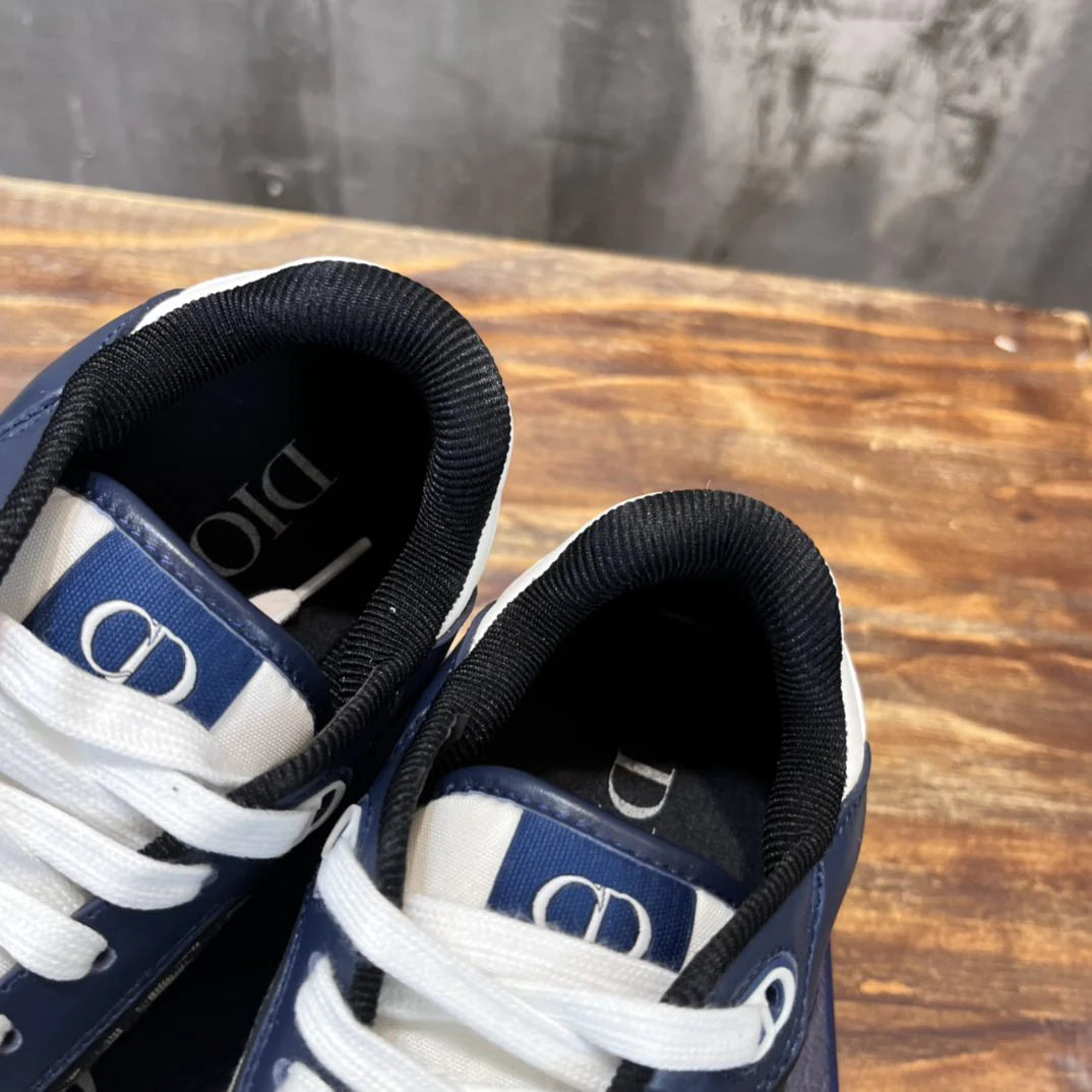 DIOR SNEAKER