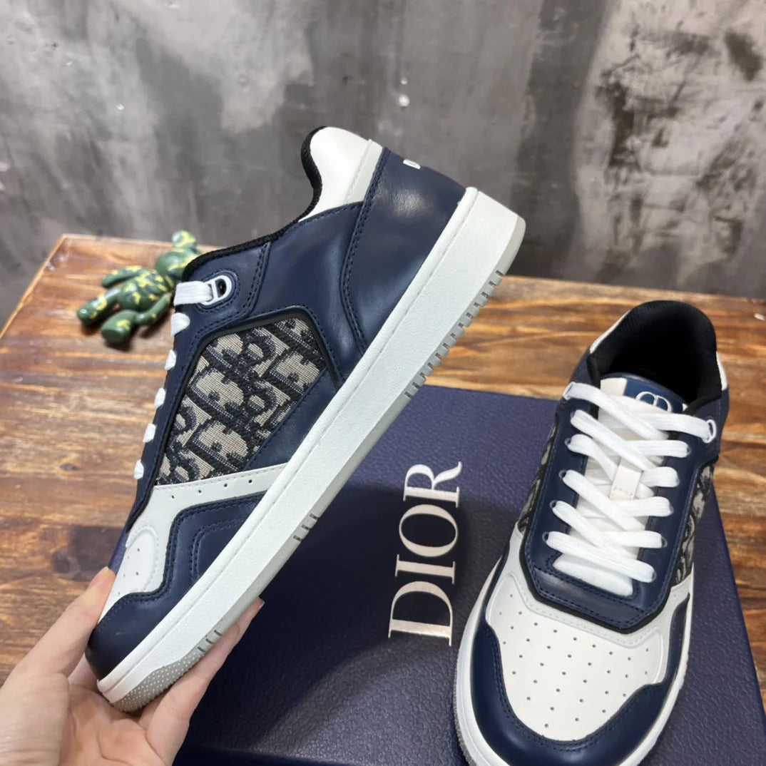 DIOR SNEAKER