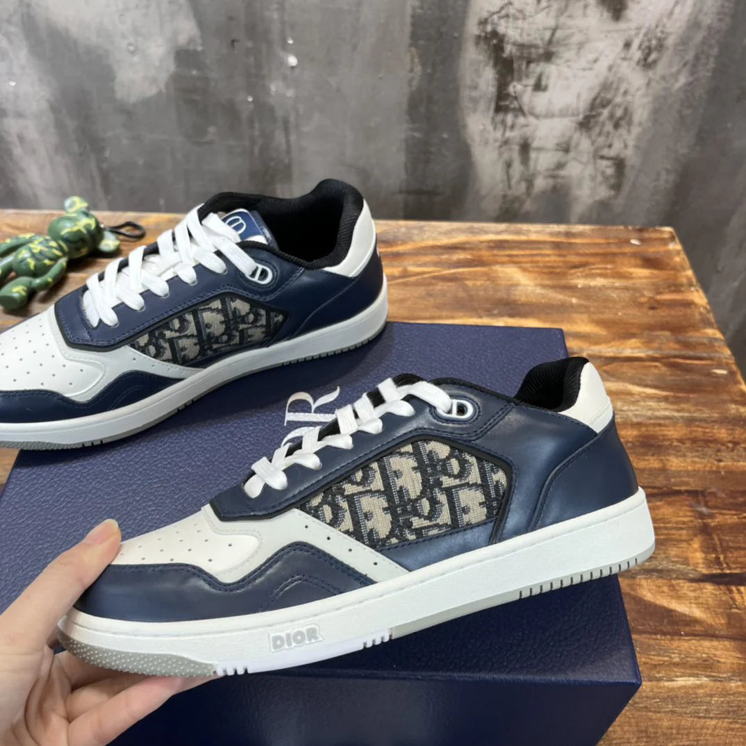 DIOR SNEAKER