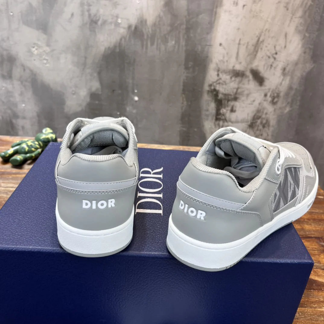 DIOR SNEAKER