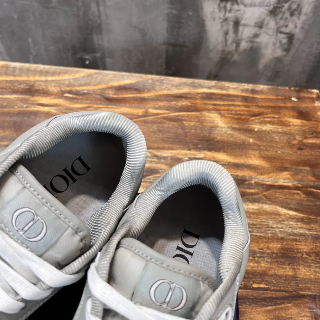 DIOR SNEAKER