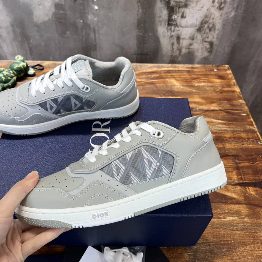 DIOR SNEAKER