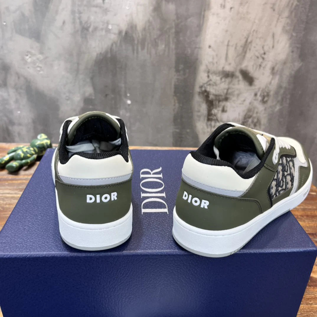DIOR SNEAKER