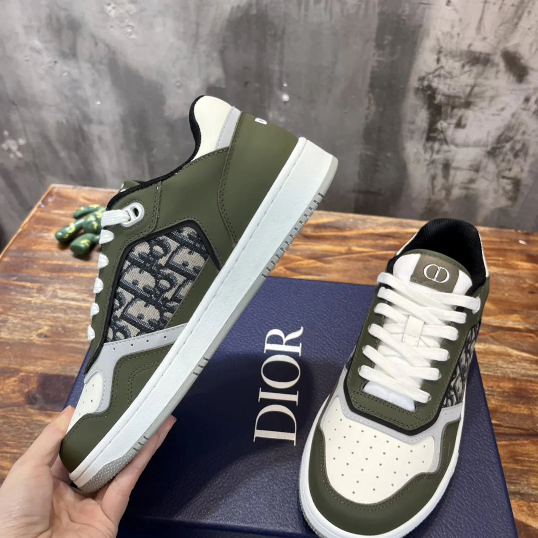 DIOR SNEAKER