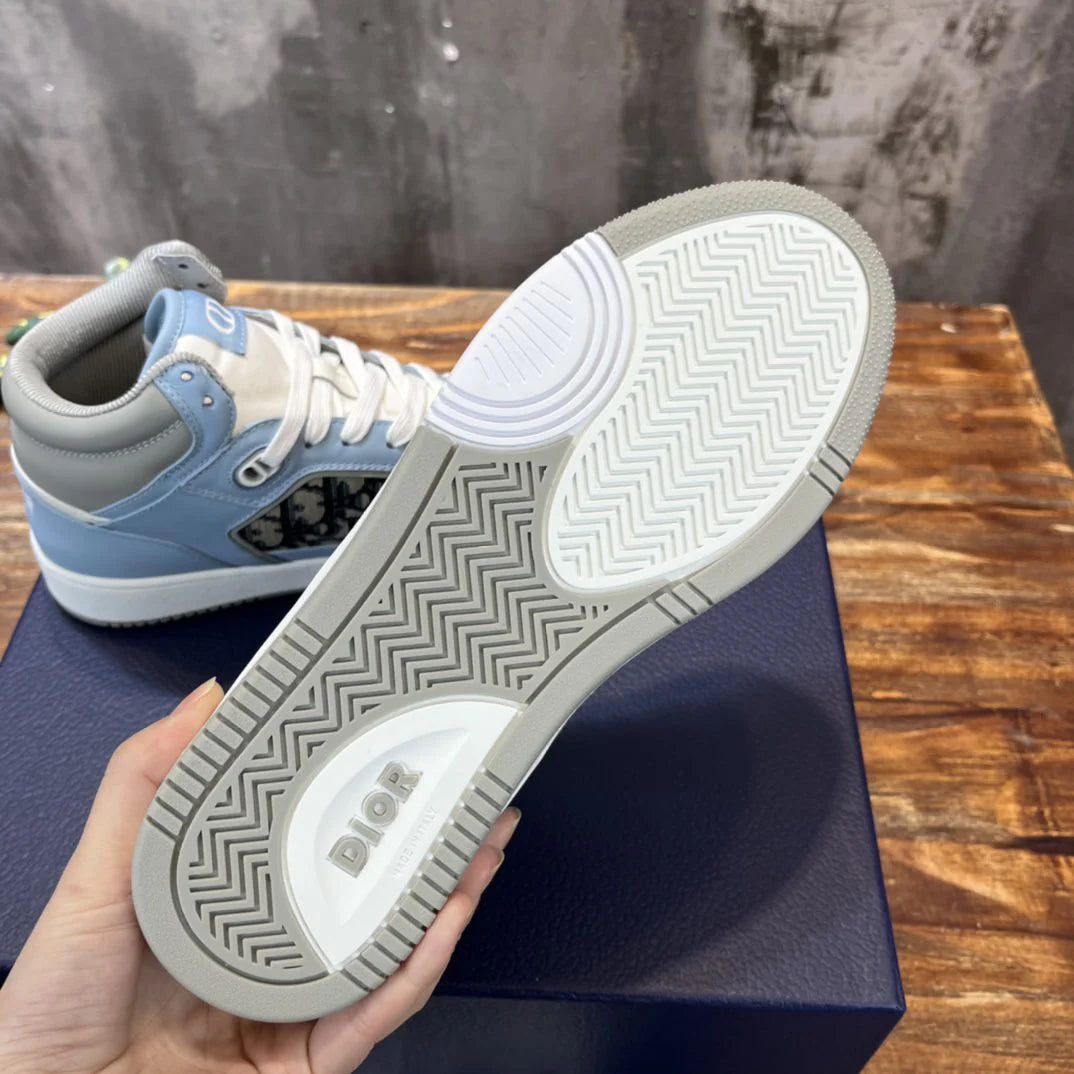 DIOR SNEAKER