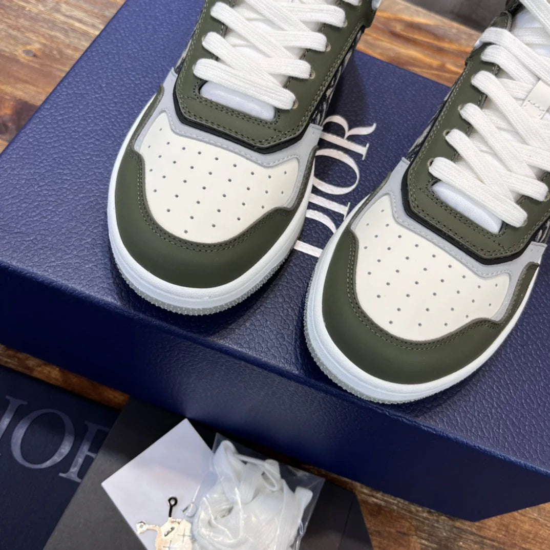 DIOR SNEAKER