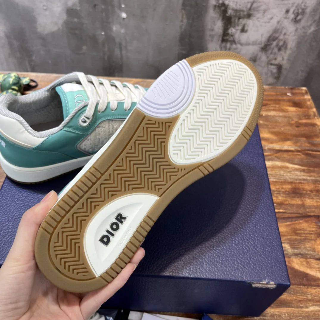 DIOR SNEAKER