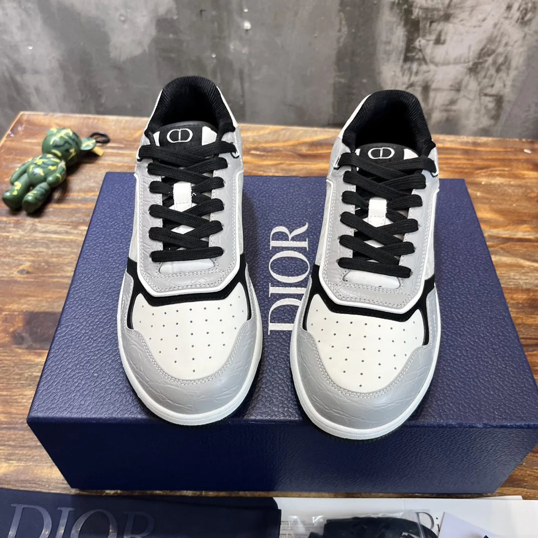 DIOR SNEAKER