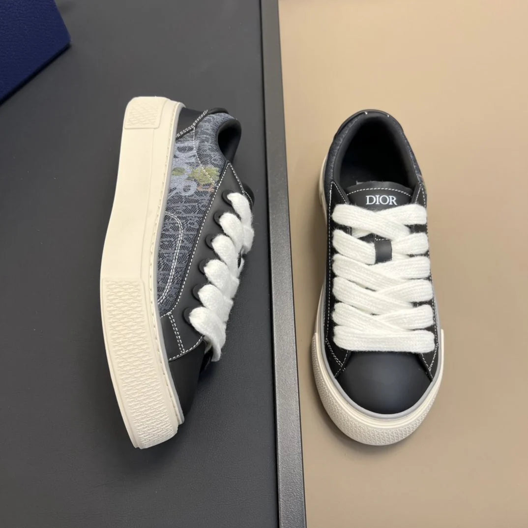 DIOR SNEAKER