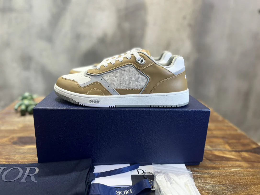 DIOR SNEAKER