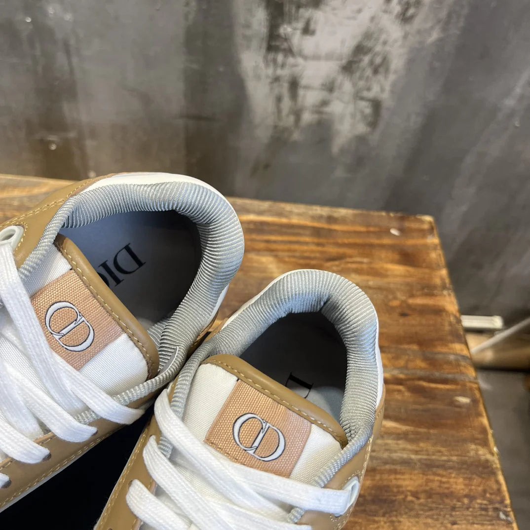DIOR SNEAKER