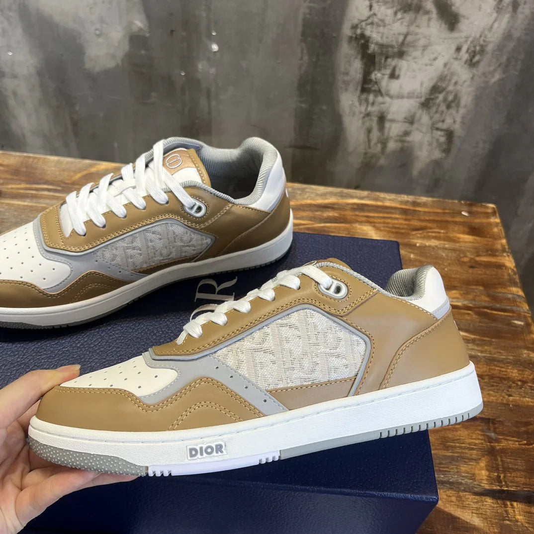 DIOR SNEAKER