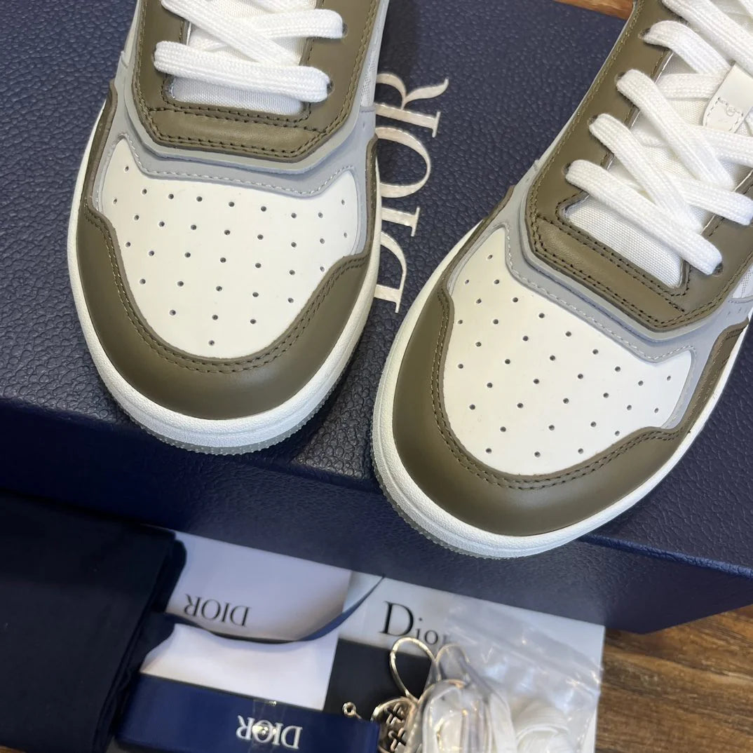 DIOR SNEAKER
