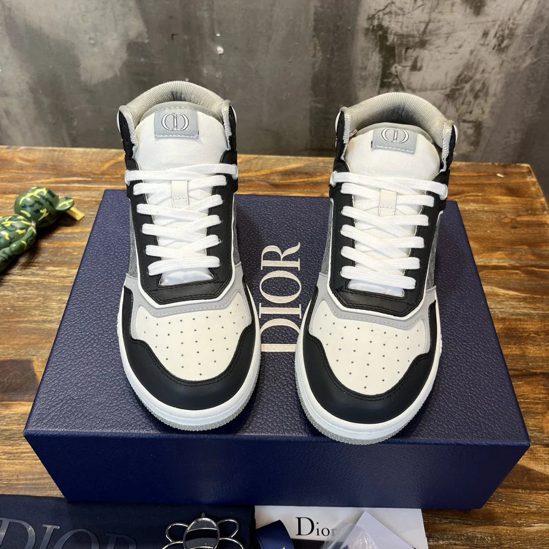 DIOR SNEAKER