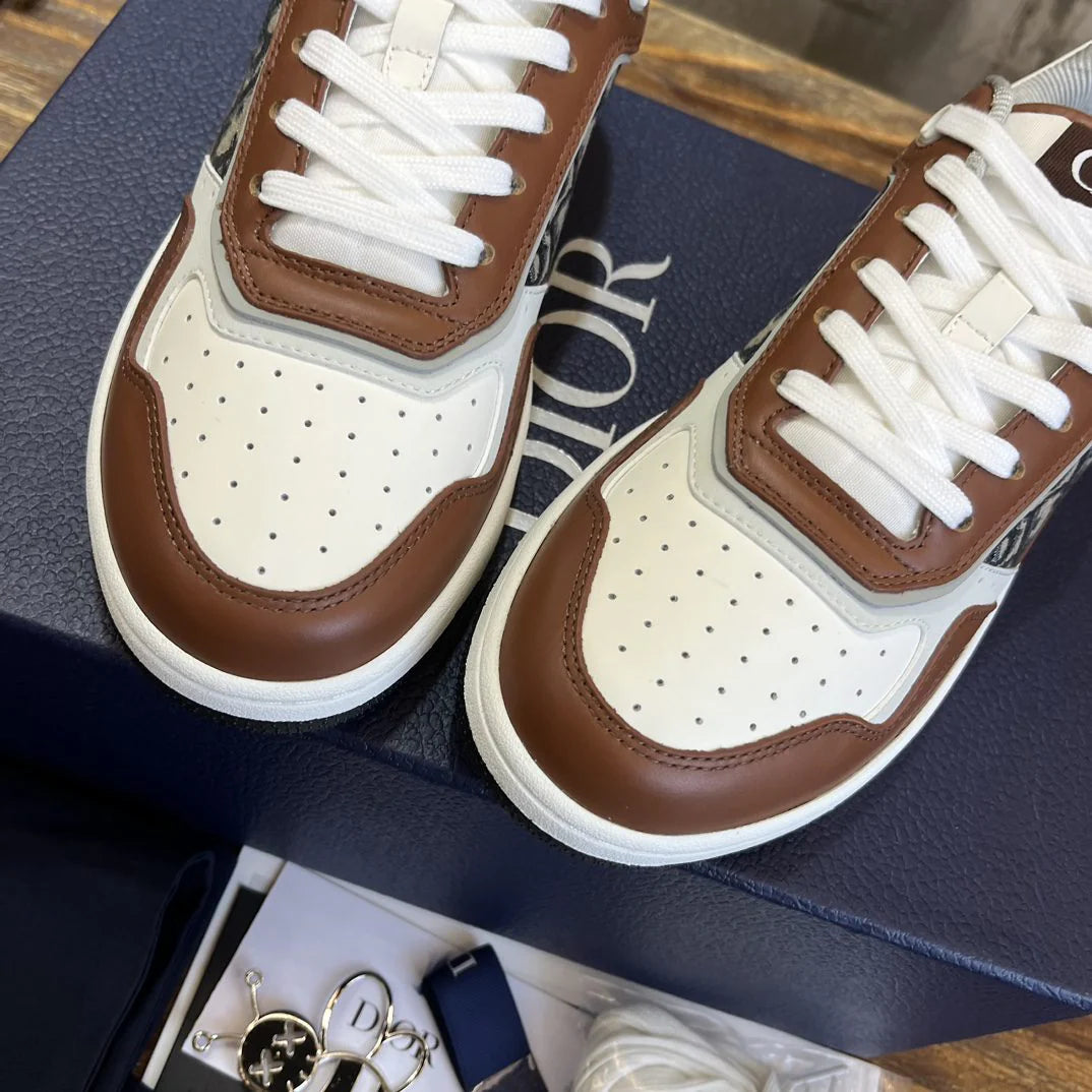 DIOR SNEAKER