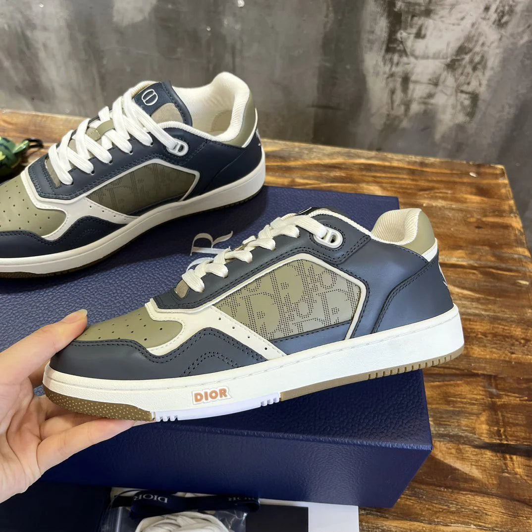 DIOR SNEAKER