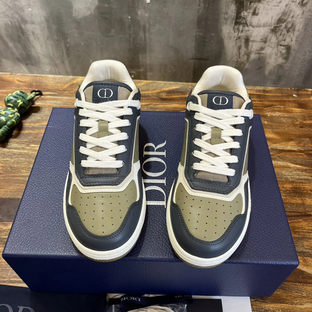 DIOR SNEAKER