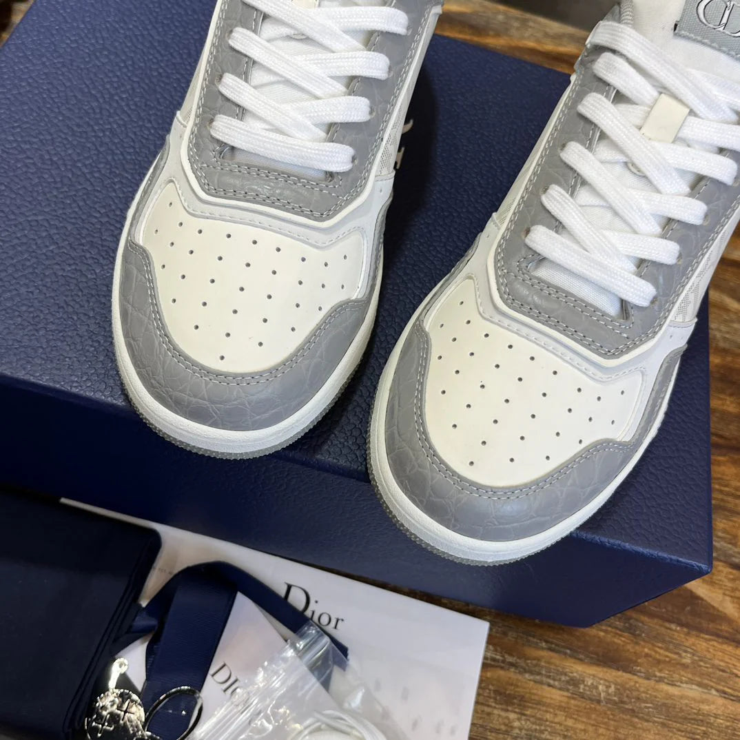 DIOR SNEAKER