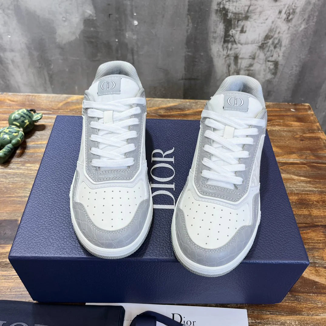 DIOR SNEAKER
