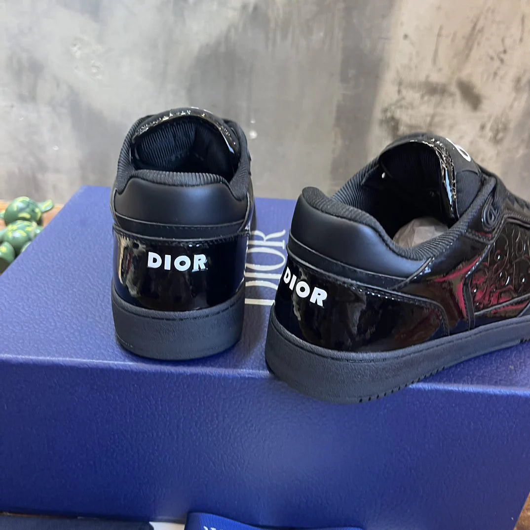 DIOR SNEAKER