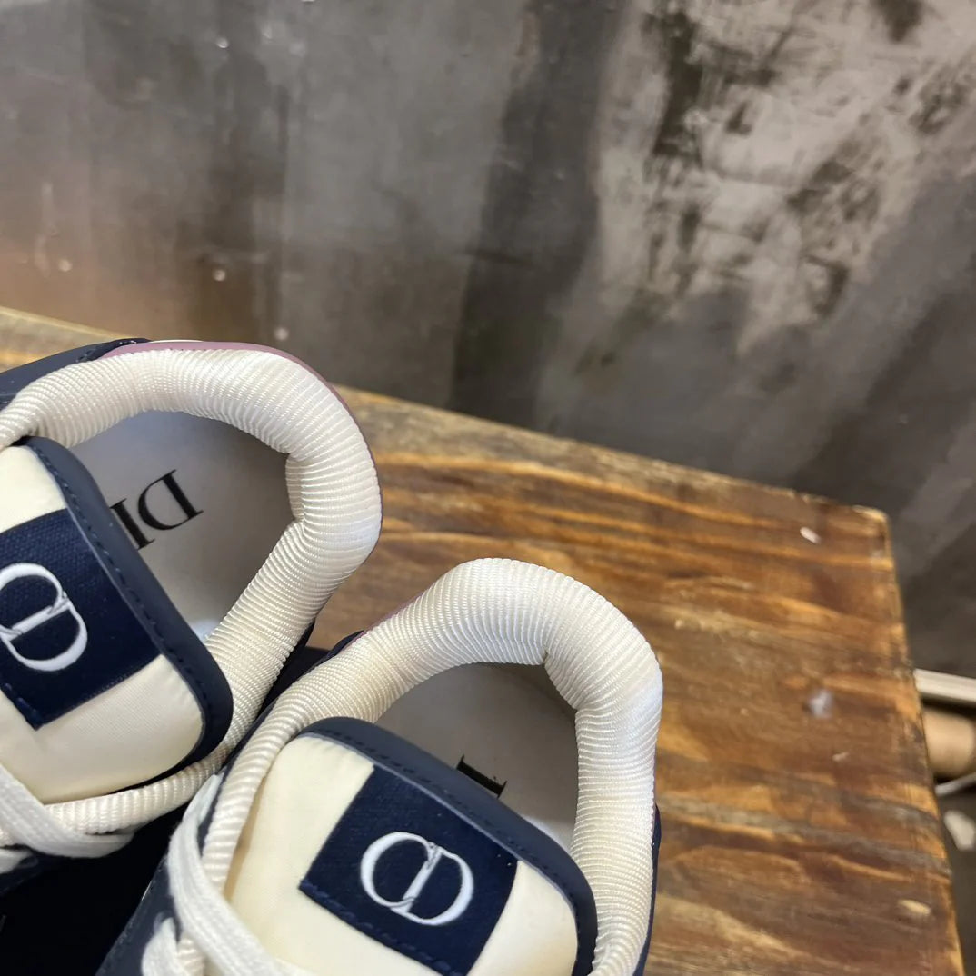 DIOR SNEAKER
