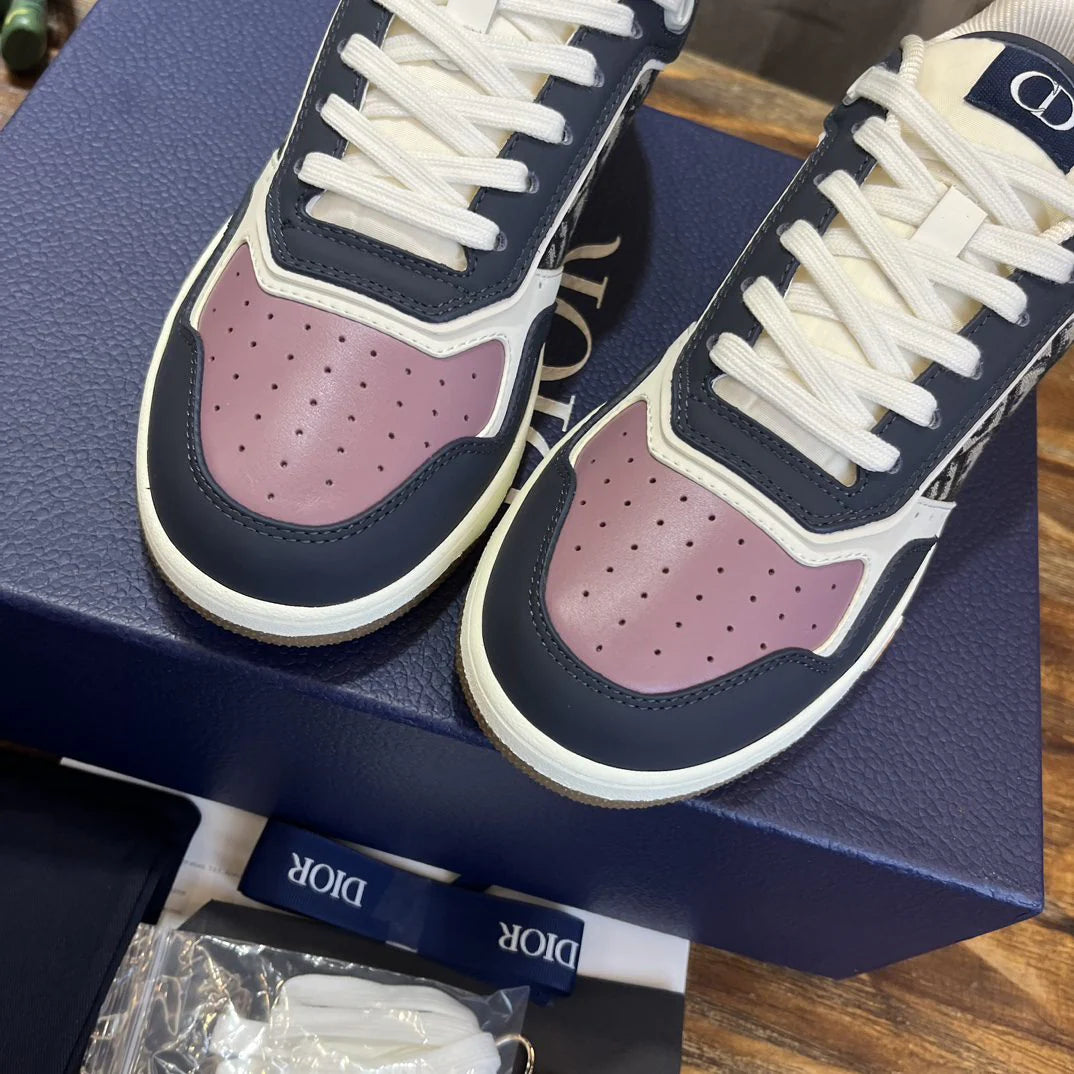 DIOR SNEAKER