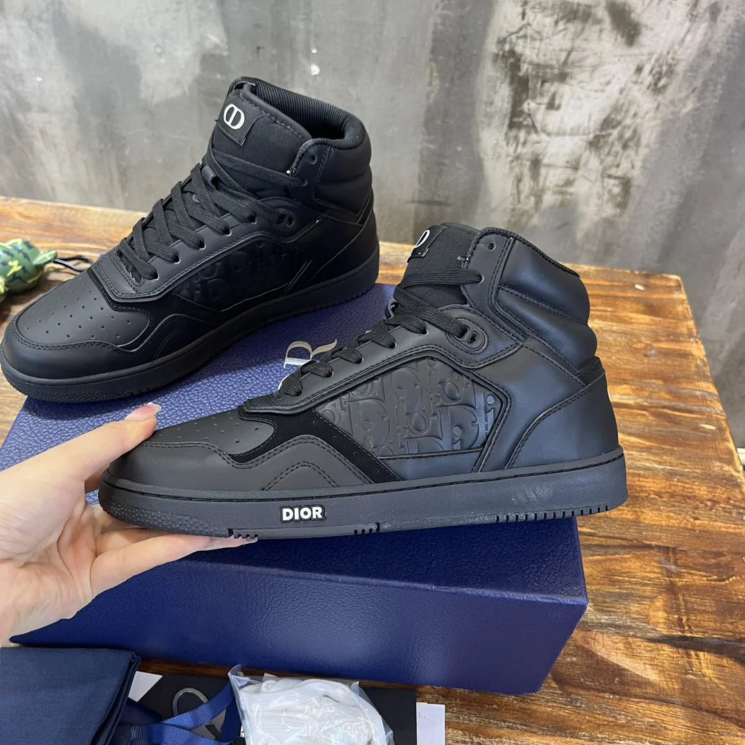 DIOR SNEAKER
