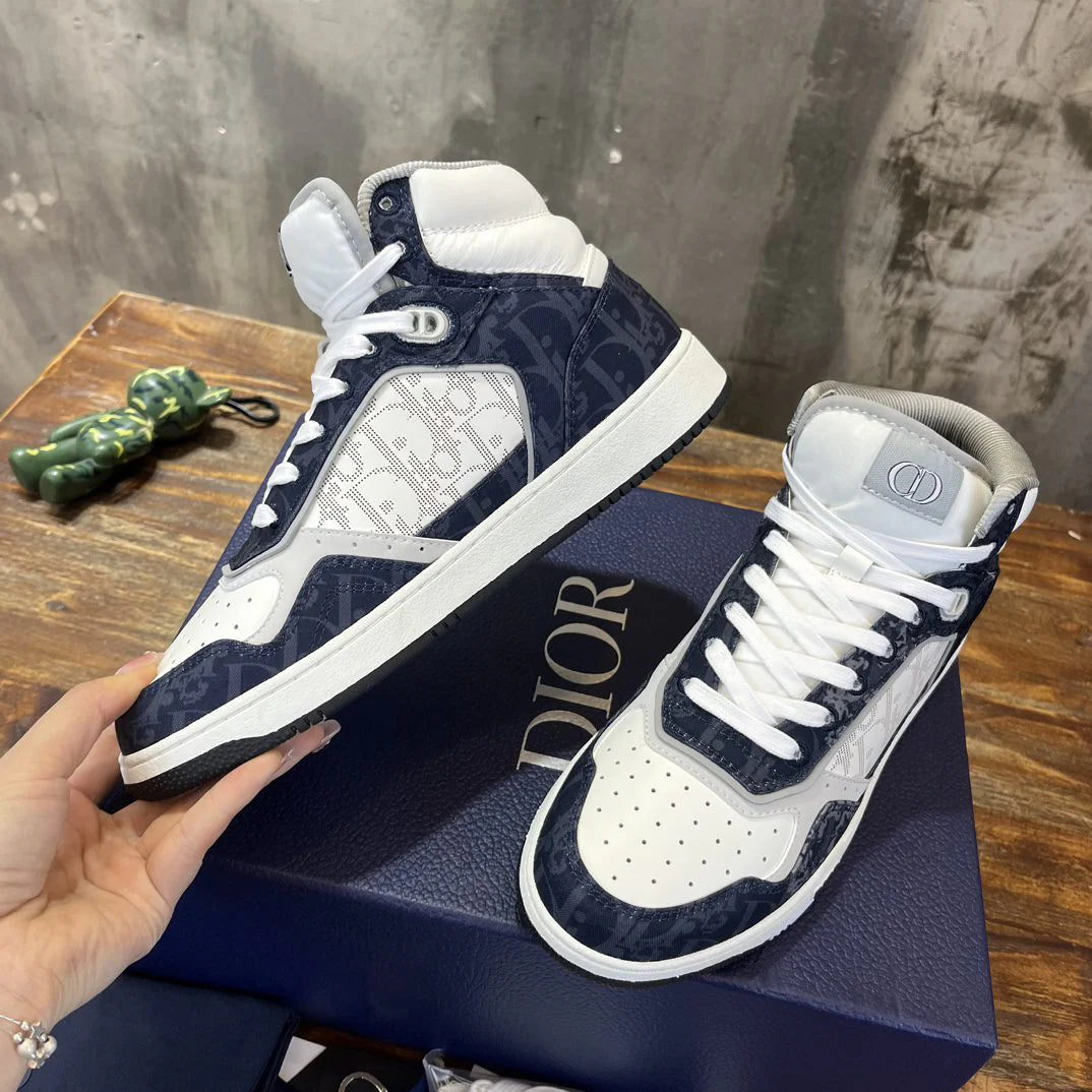 DIOR SNEAKER
