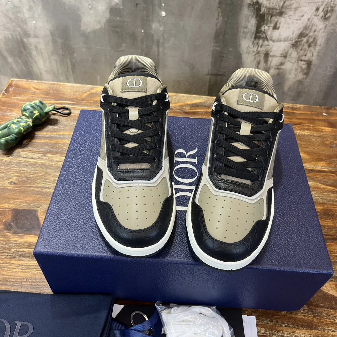 DIOR SNEAKER