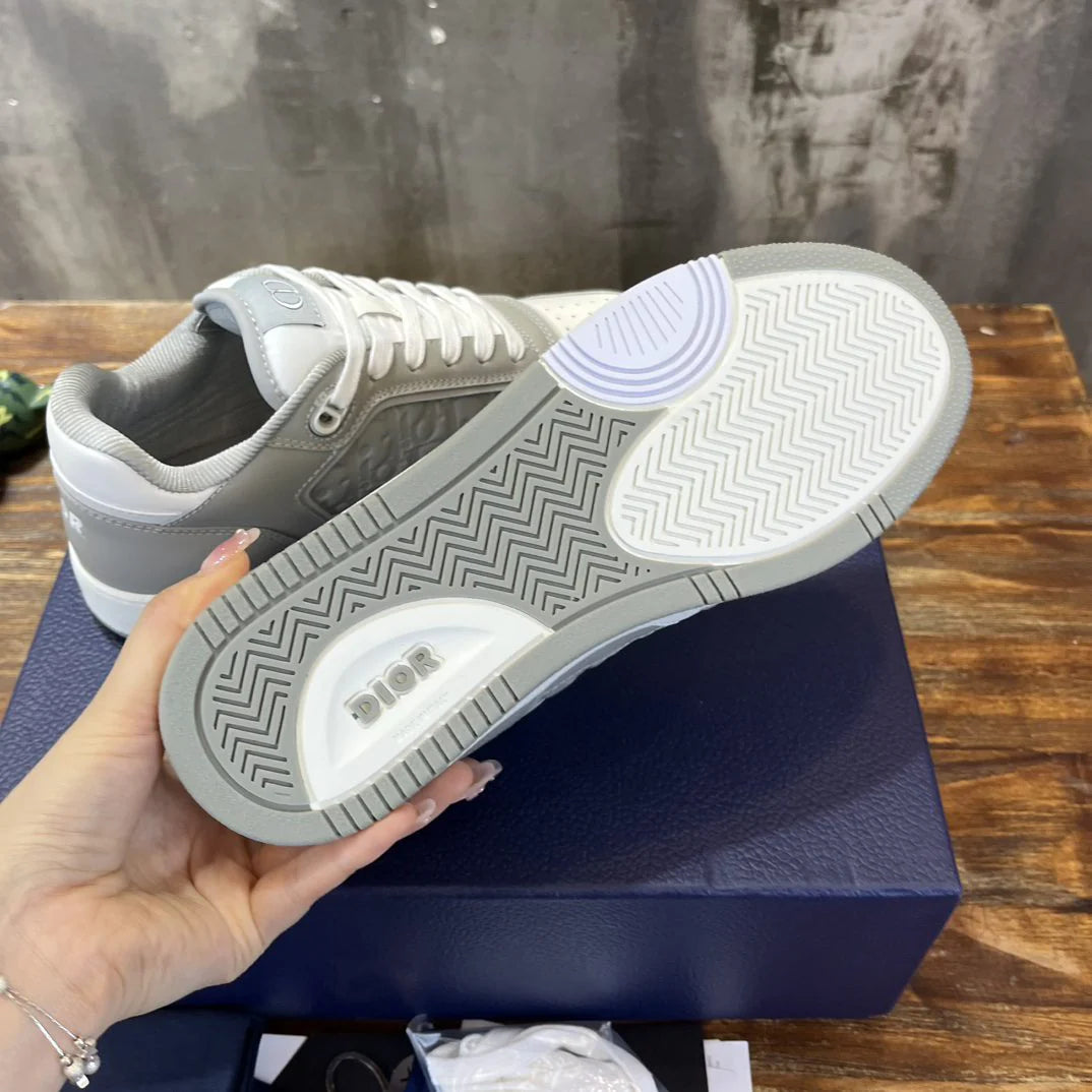 DIOR SNEAKER