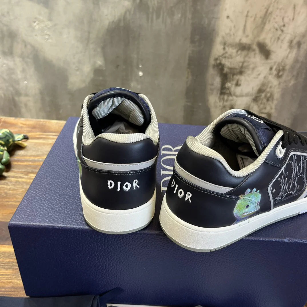 DIOR SNEAKER