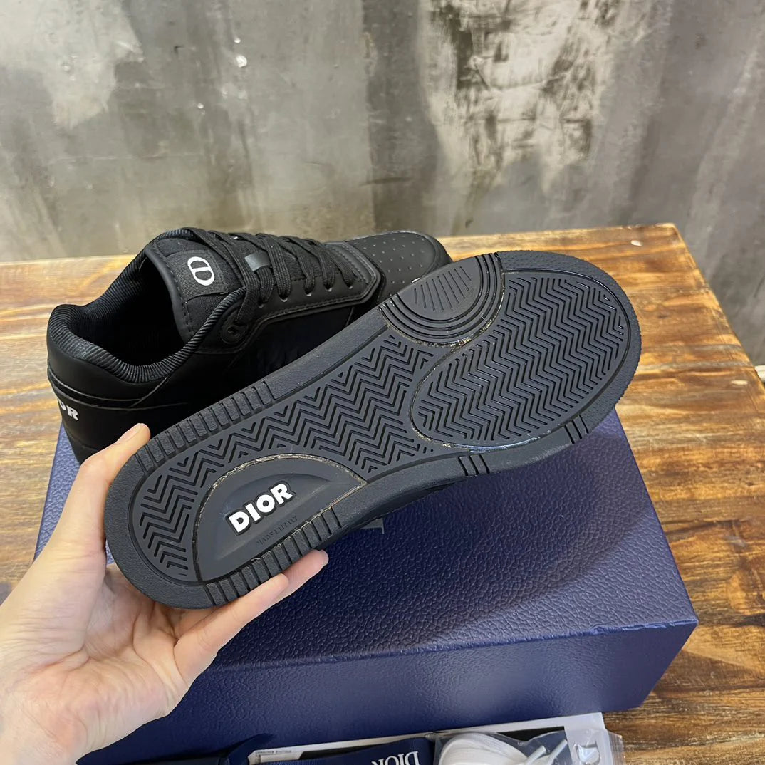 DIOR SNEAKER