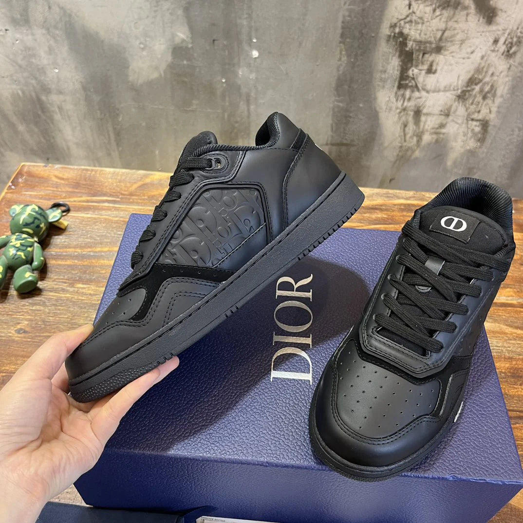 DIOR SNEAKER