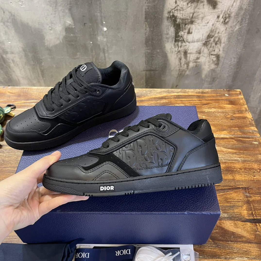 DIOR SNEAKER