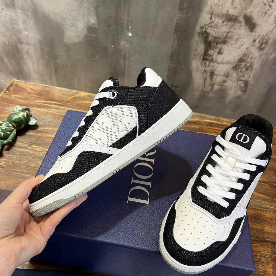 DIOR SNEAKER