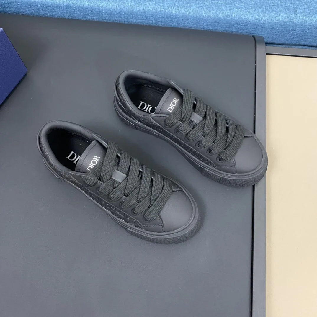 DIOR SNEAKER