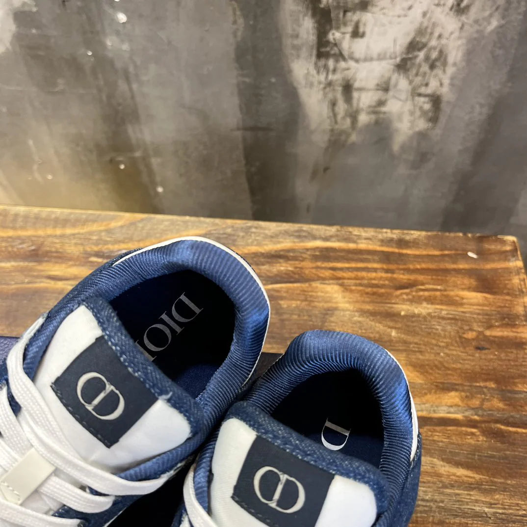 DIOR SNEAKER