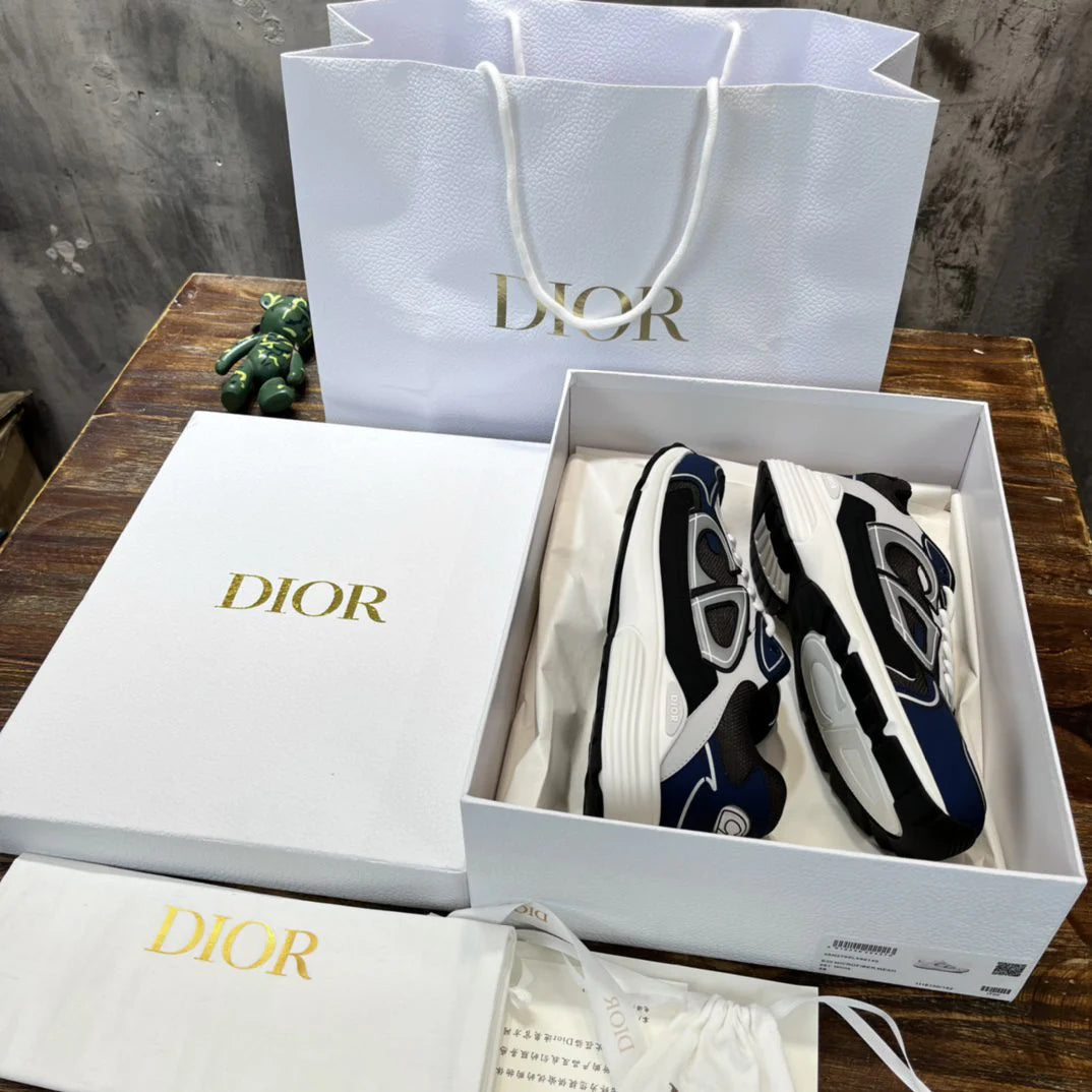 DIOR SNEAKER