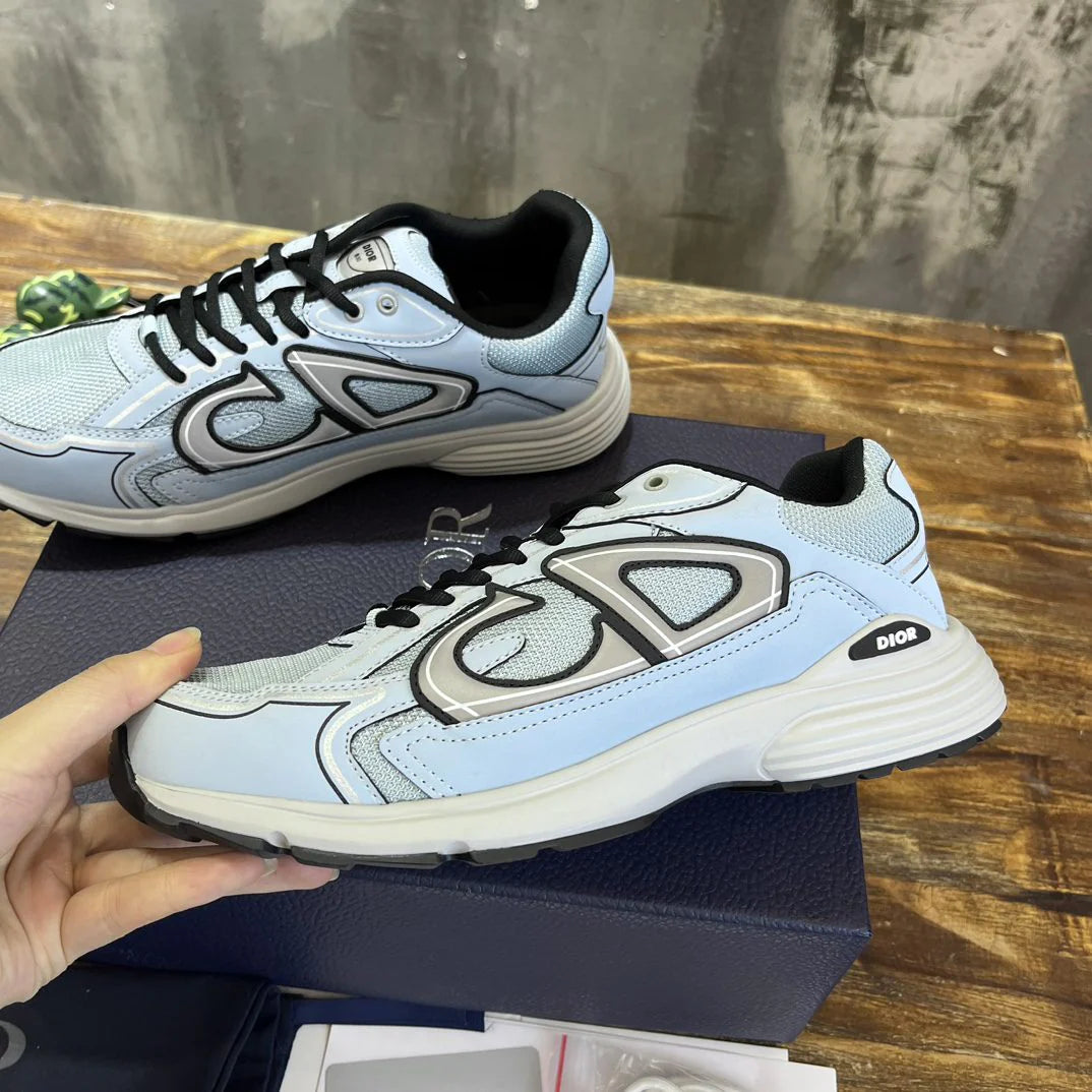 DIOR SNEAKER