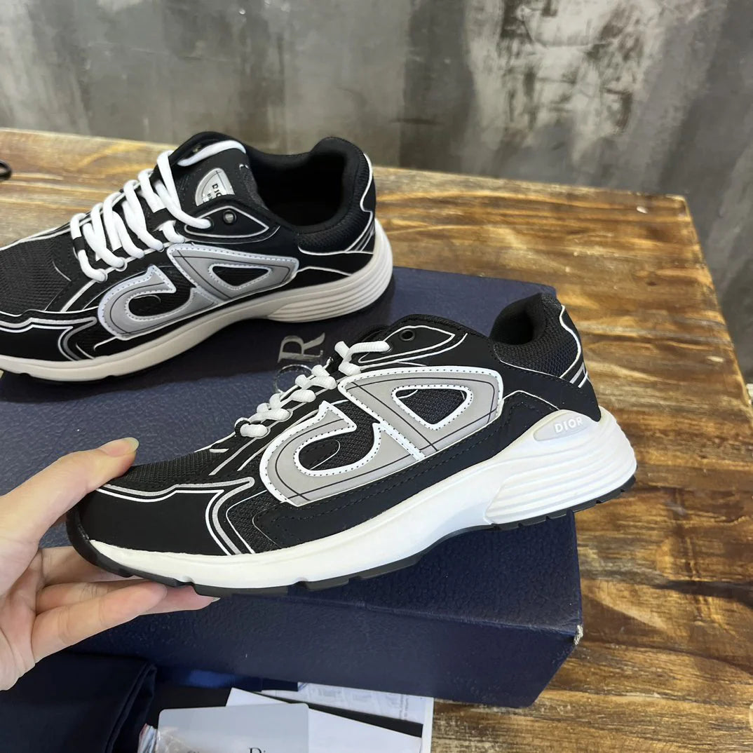DIOR SNEAKER