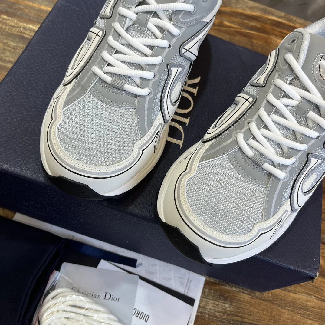 DIOR SNEAKER