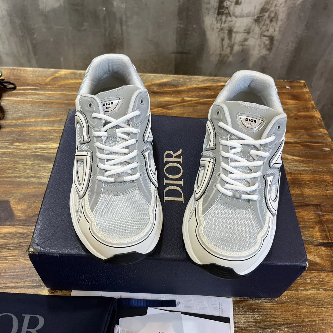 DIOR SNEAKER
