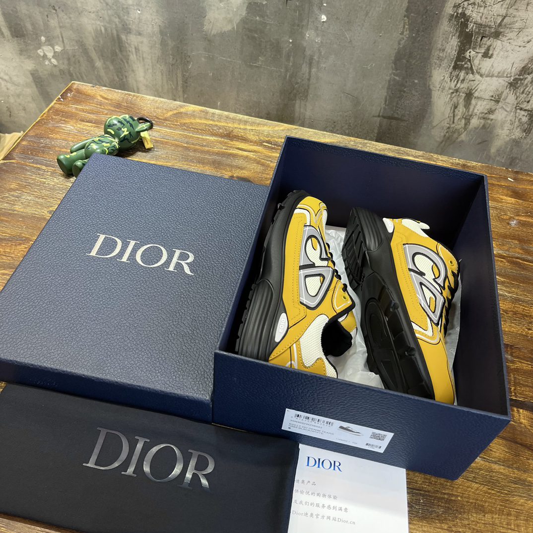 DIOR SNEAKER