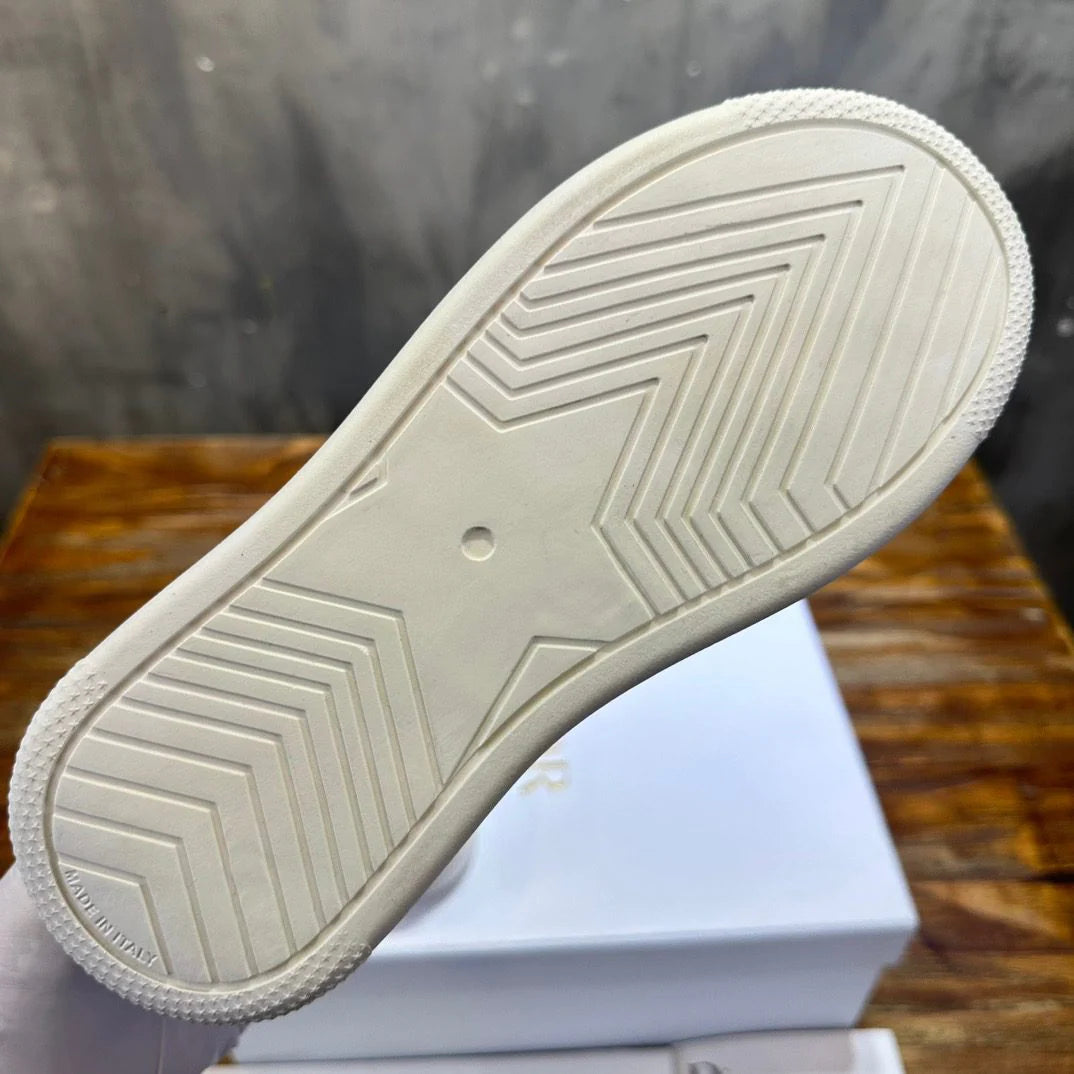 DIOR SNEAKER
